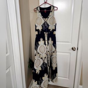 Vince Camuto maxi dress